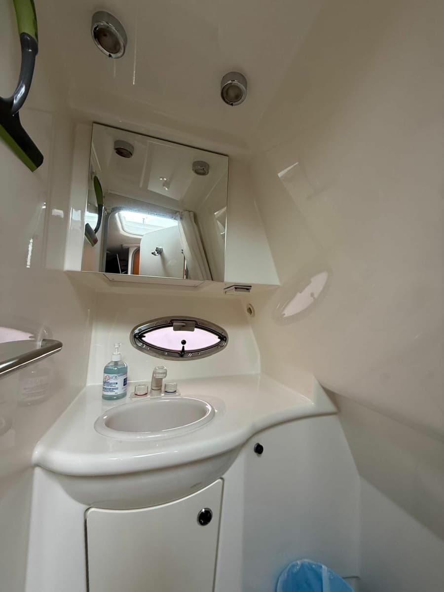 2008 Bayliner 320 Express Cruiser - Photo 57