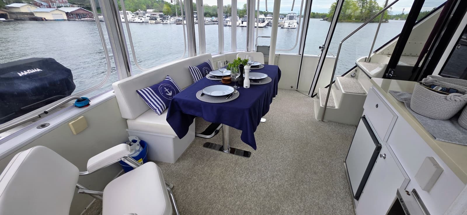 1987 Carver 4207 Aft Cabin - Photo 8