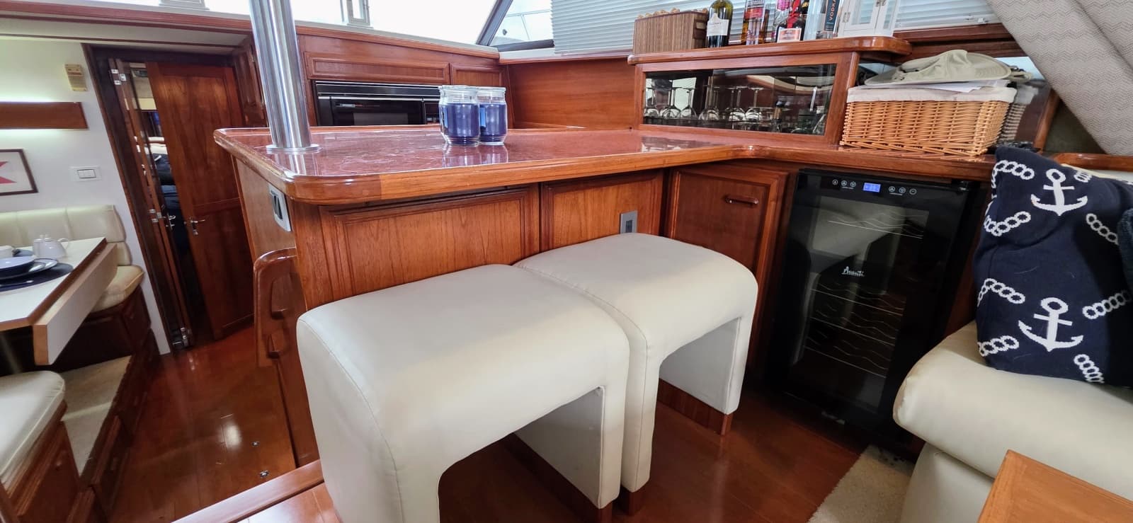1987 Carver 4207 Aft Cabin - Photo 22