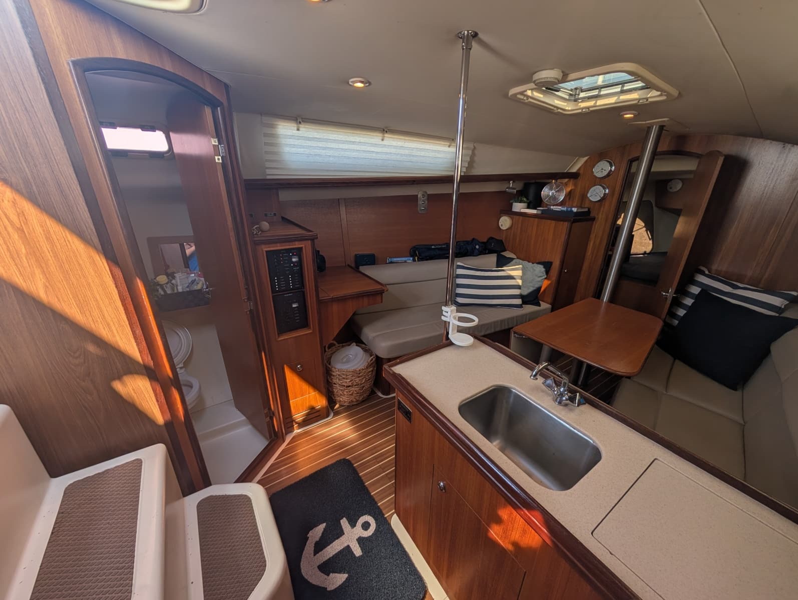 2006 Hunter 31 - Photo 31