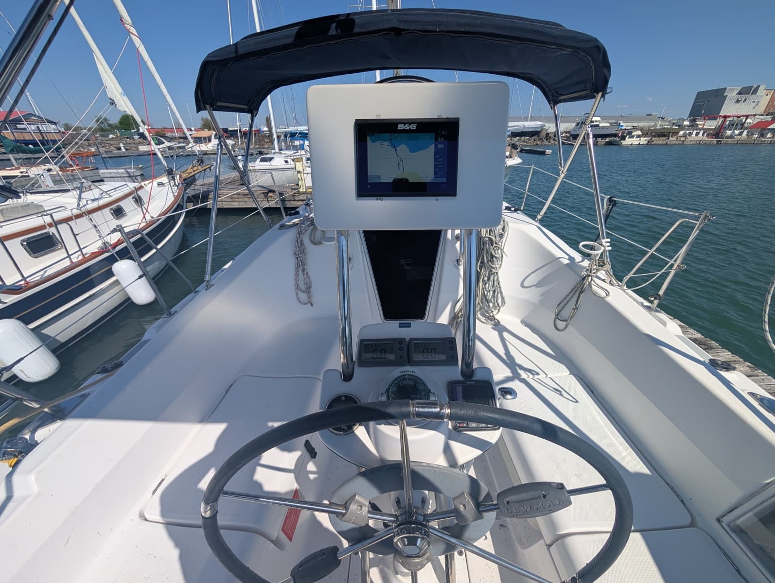 2006 Hunter 31 - Photo 13