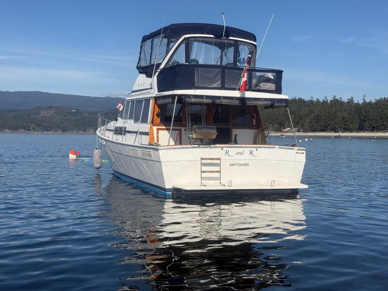 1985 Bayliner 3870 Motoryacht - Photo 5