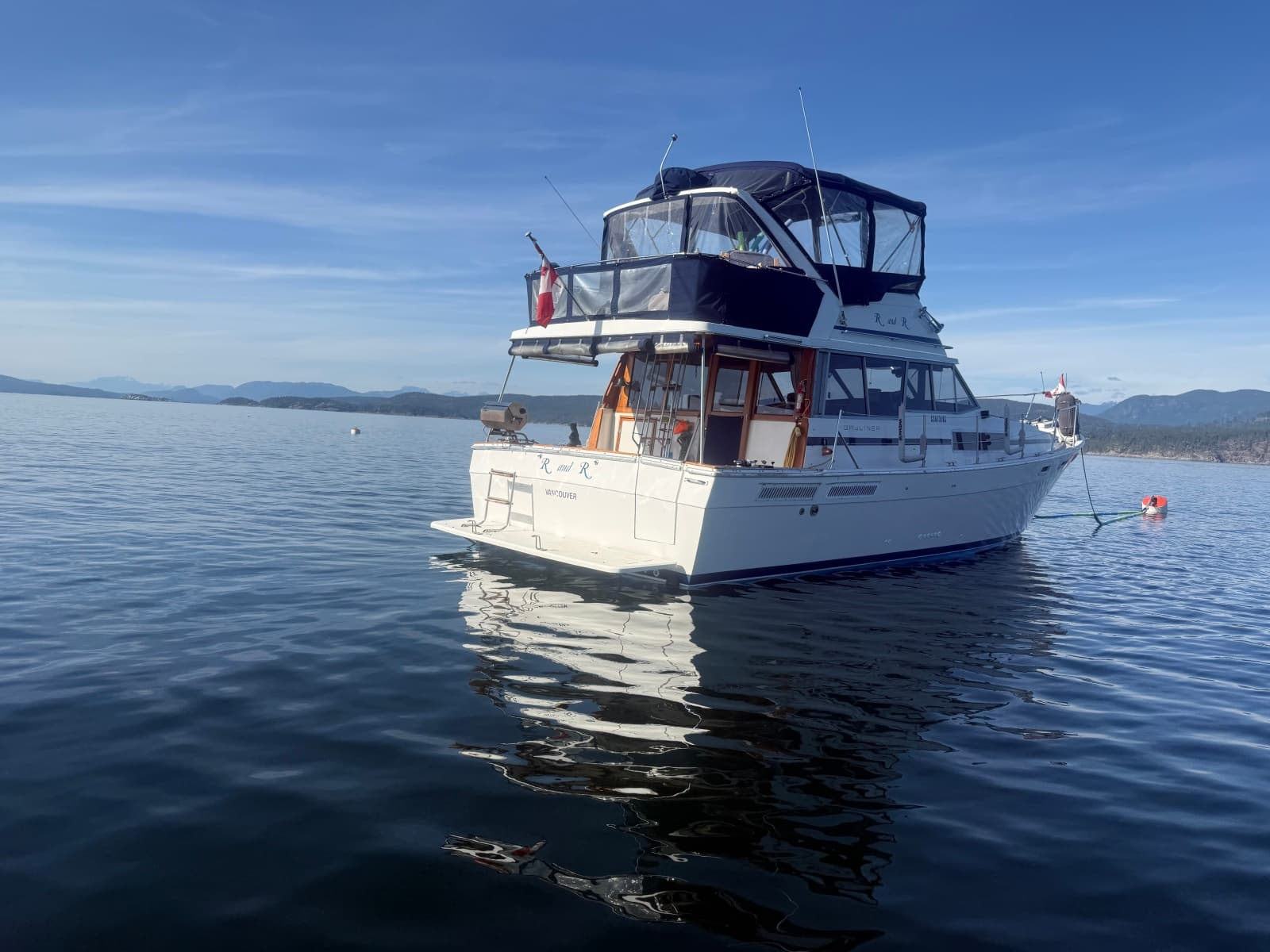 1985 Bayliner 3870 Motoryacht - Photo 10