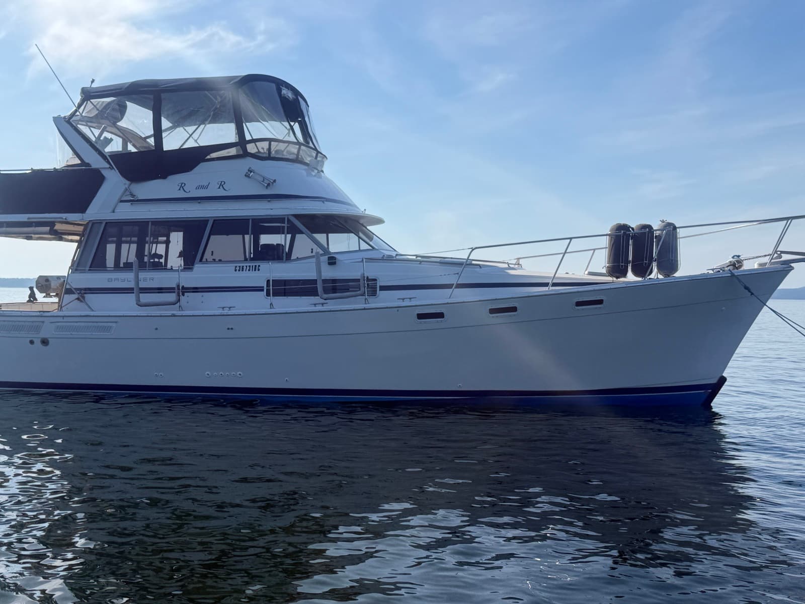 1985 Bayliner 3870 Motoryacht - Photo 8