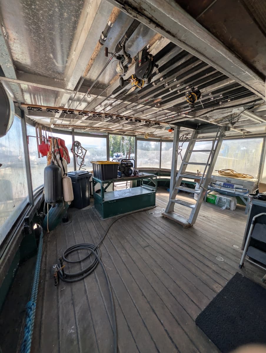 1941 Custom Armstrong Bros. Custom Wooden Trawler Liveaboard Vessel - Photo 7