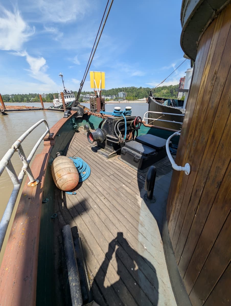 1941 Custom Armstrong Bros. Custom Wooden Trawler Liveaboard Vessel - Photo 10