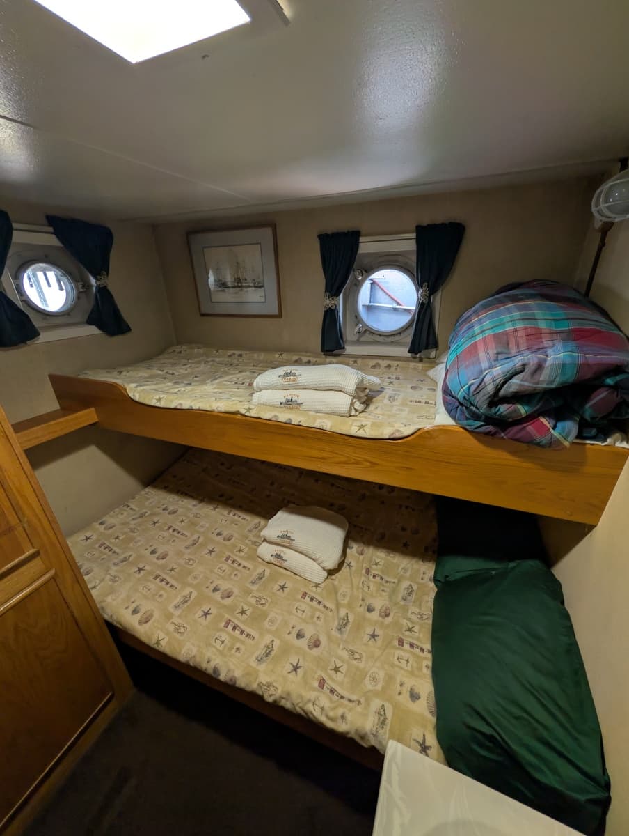 1941 Custom Armstrong Bros. Custom Wooden Trawler Liveaboard Vessel - Photo 16