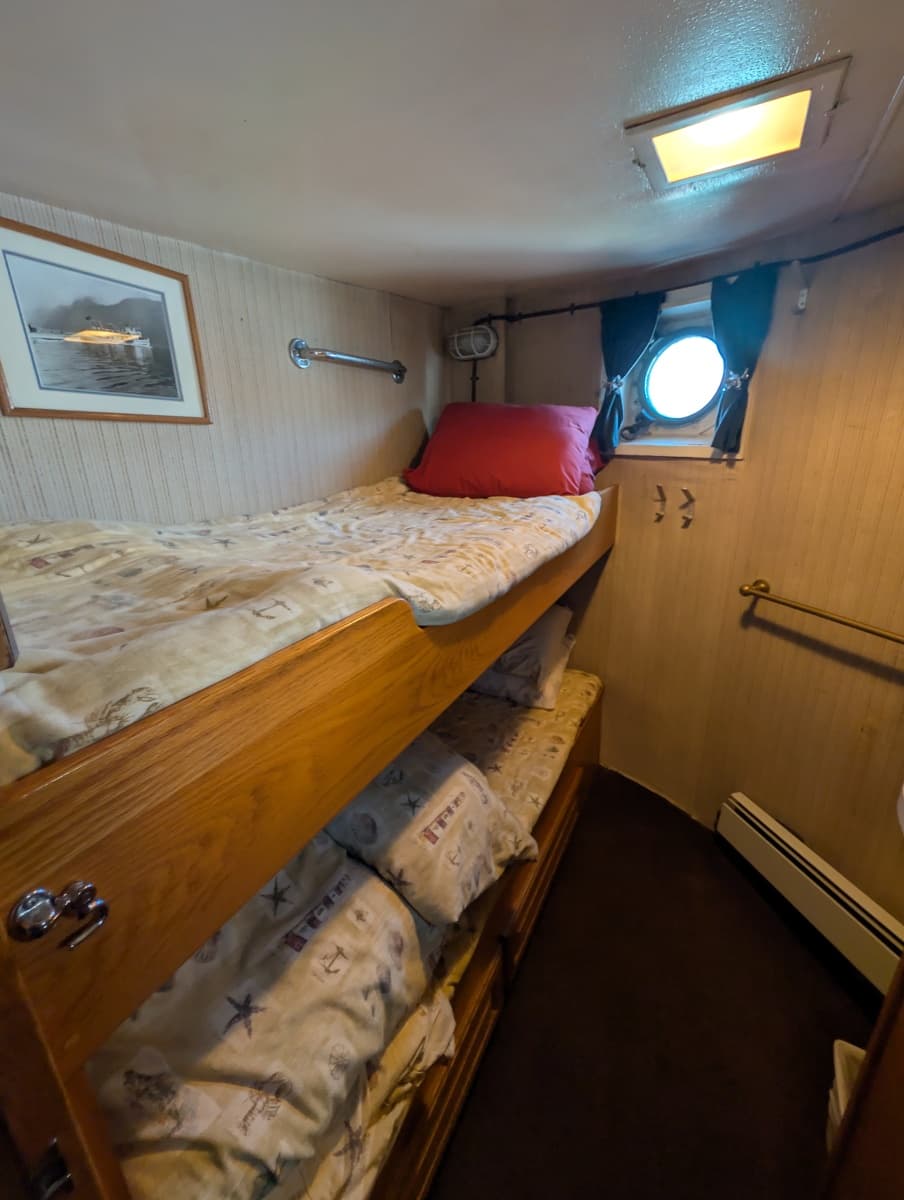 1941 Custom Armstrong Bros. Custom Wooden Trawler Liveaboard Vessel - Photo 39