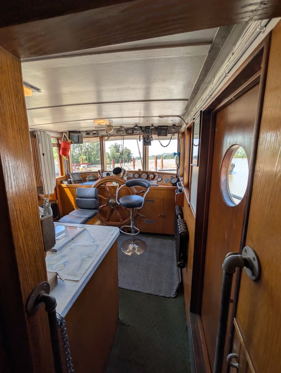 1941 Custom Armstrong Bros. Custom Wooden Trawler Liveaboard Vessel - Photo 41