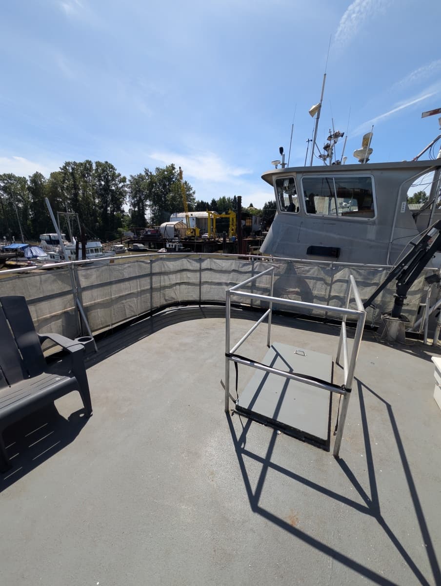 1941 Custom Armstrong Bros. Custom Wooden Trawler Liveaboard Vessel - Photo 54