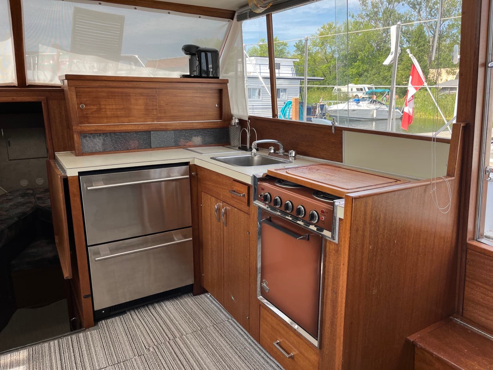 1967 Chris-Craft Constellation - Photo 13
