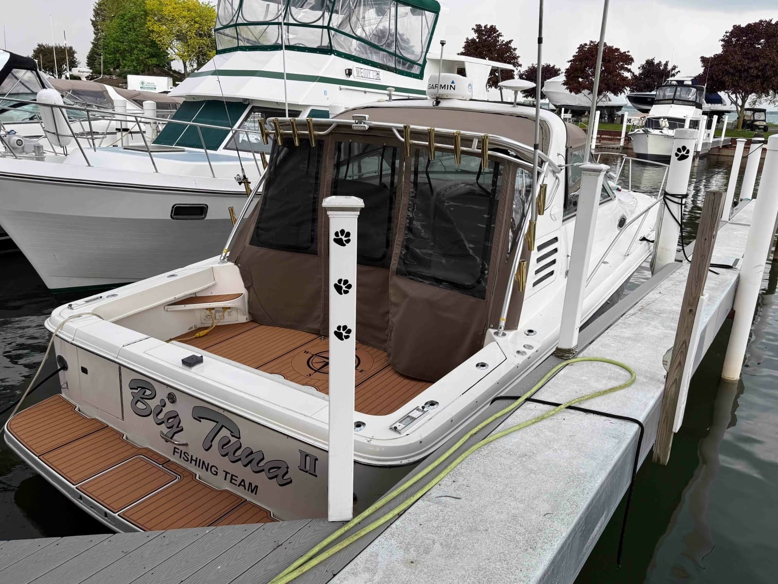 1997 Sea Ray 330 Express Cruiser - Photo 5