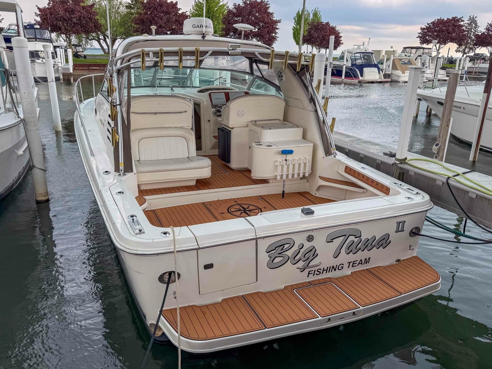 1997 Sea Ray 330 Express Cruiser - Photo 1