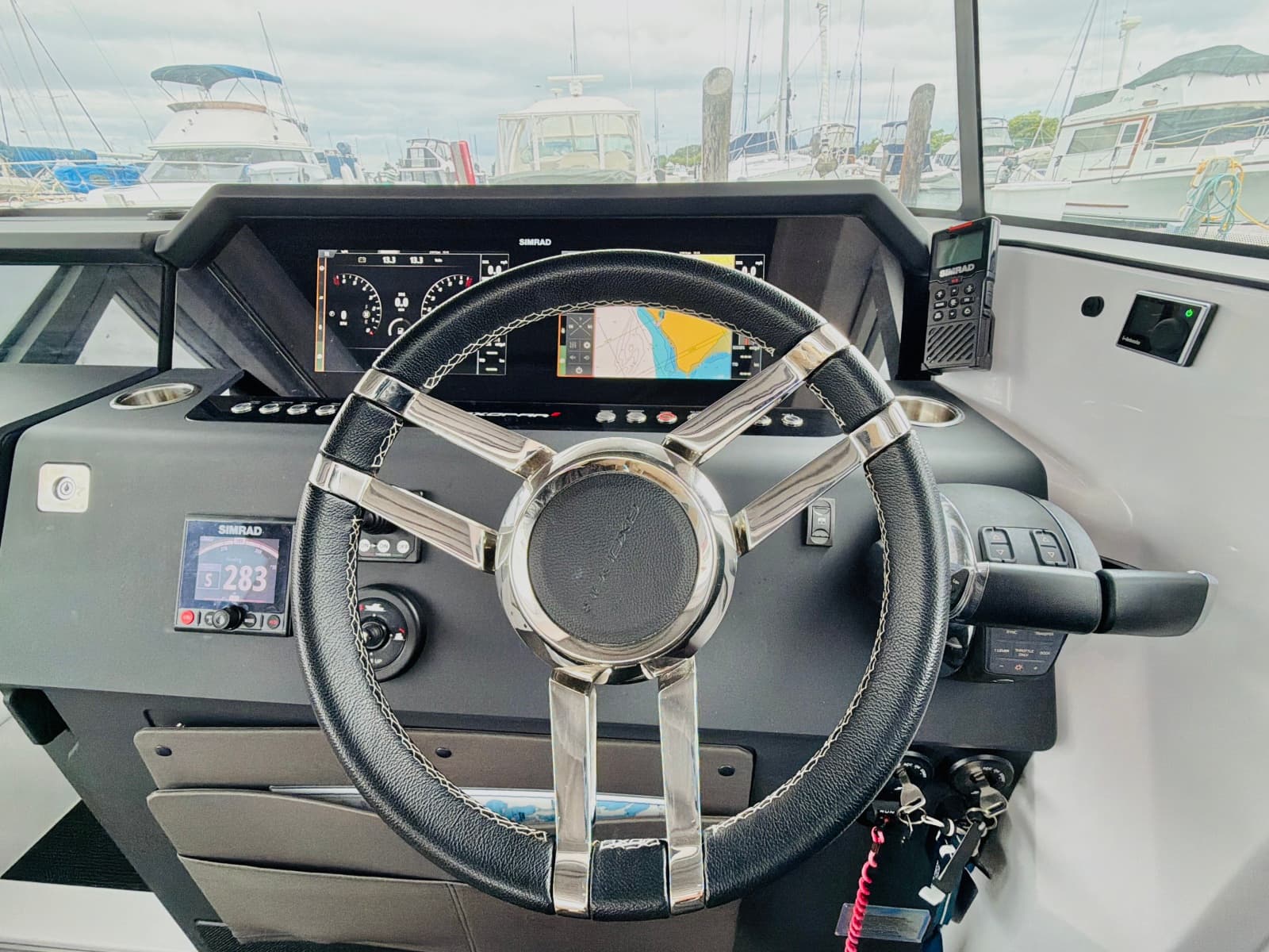 2020 Axopar 37 XC - Photo 31