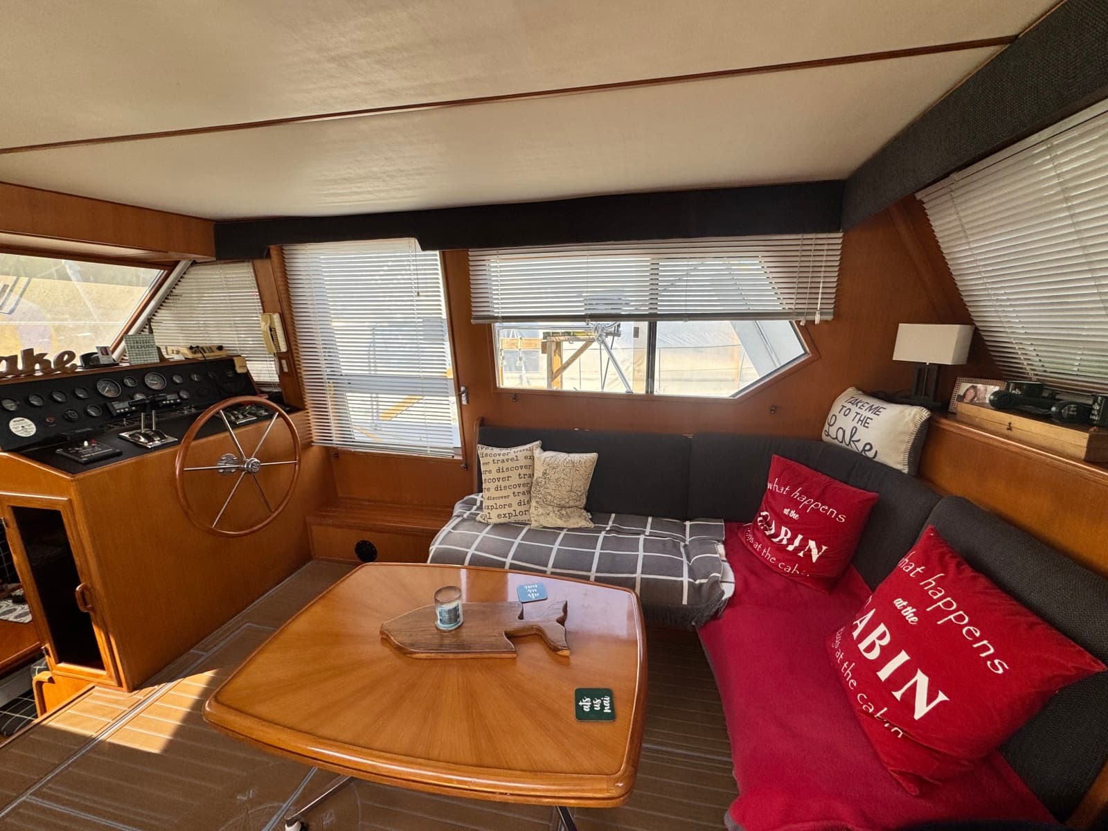 1989 Hi-Star 44 Sundeck - Photo 12