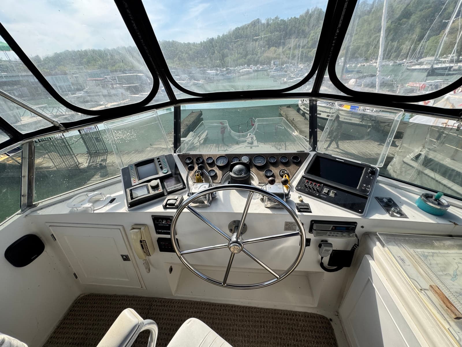 1989 Hi-Star 44 Sundeck - Photo 44
