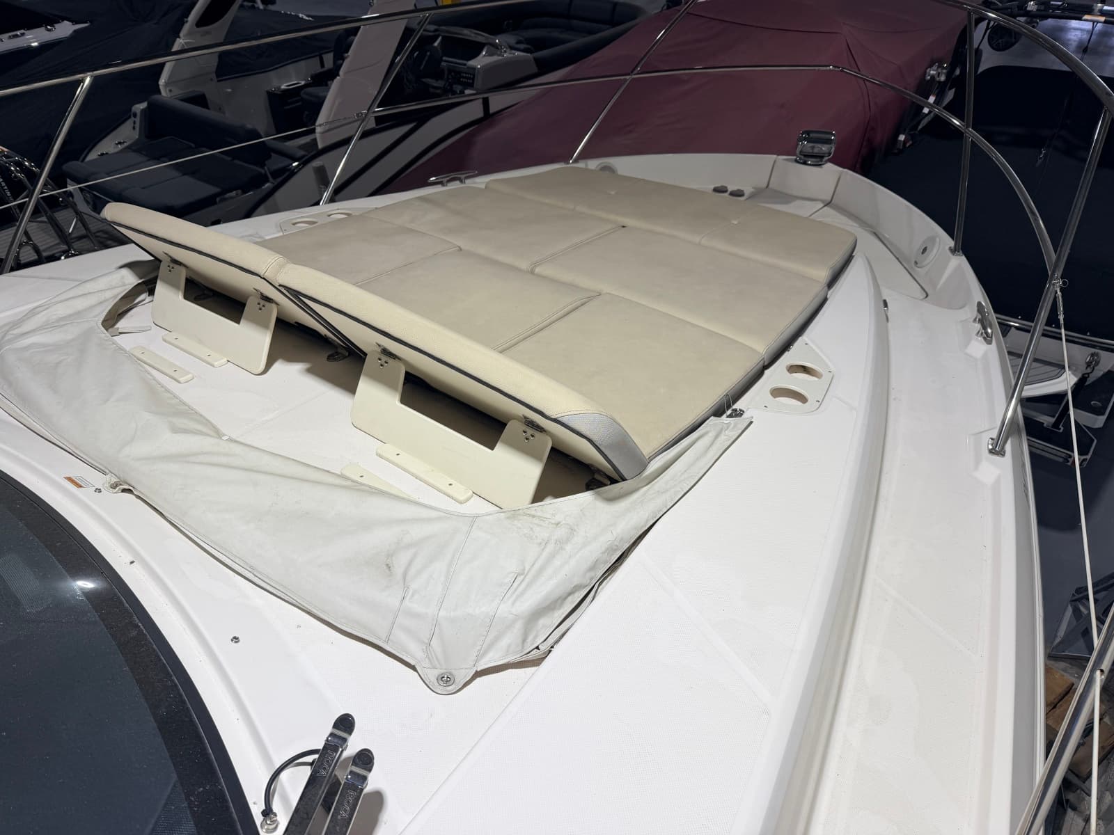 2019 Regal 42 Grande Coupe - Photo 36