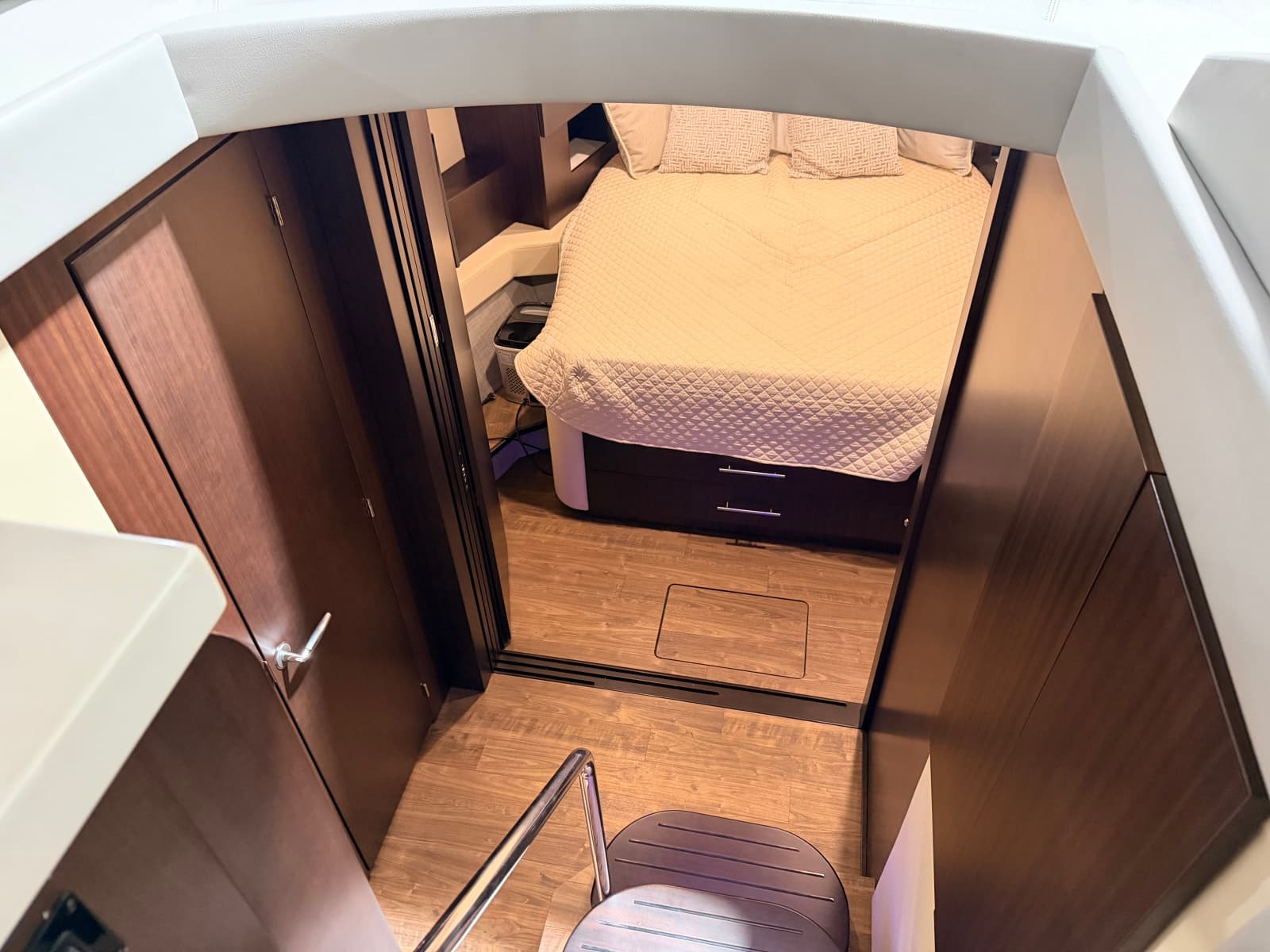 2019 Regal 42 Grande Coupe - Photo 68
