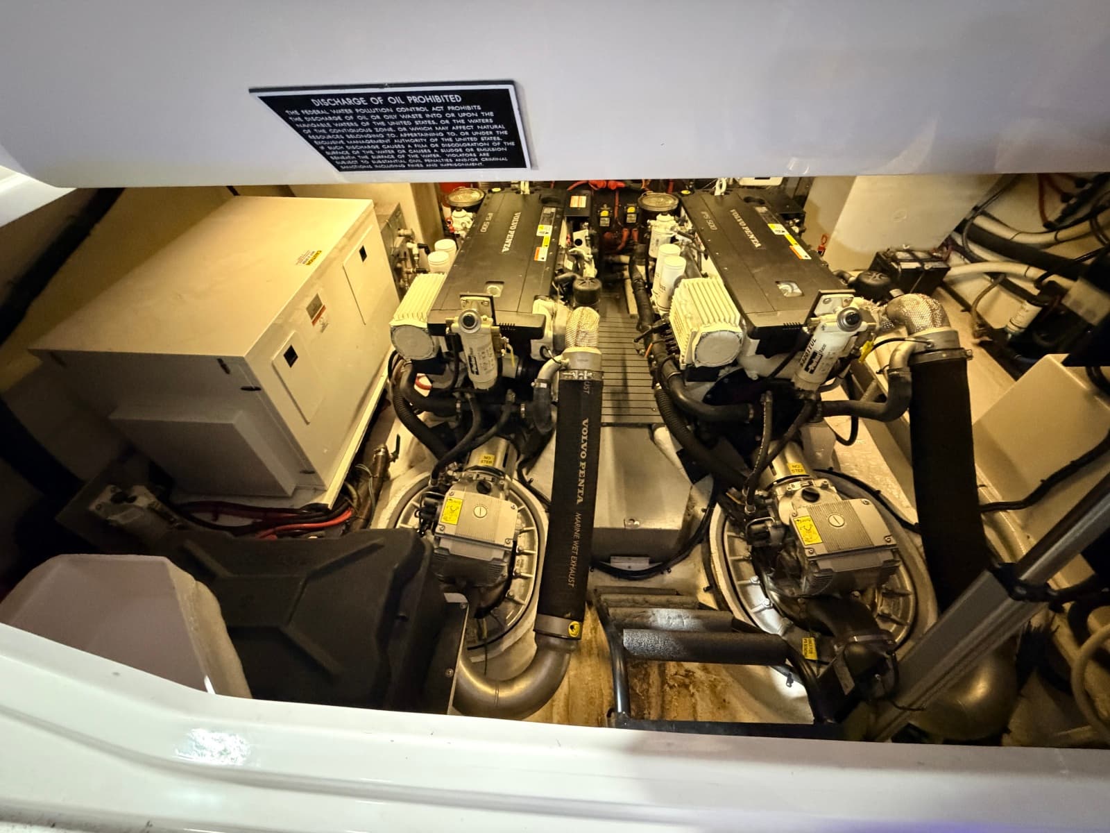 2019 Regal 42 Grande Coupe - Photo 94