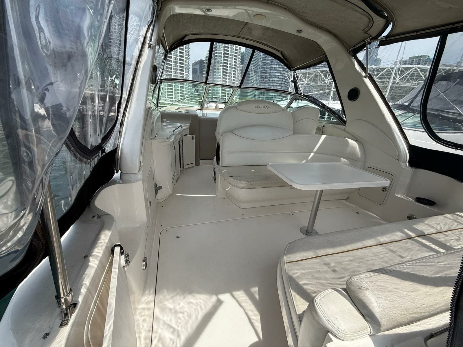 2002 Sea Ray 340 Sundancer - Photo 4