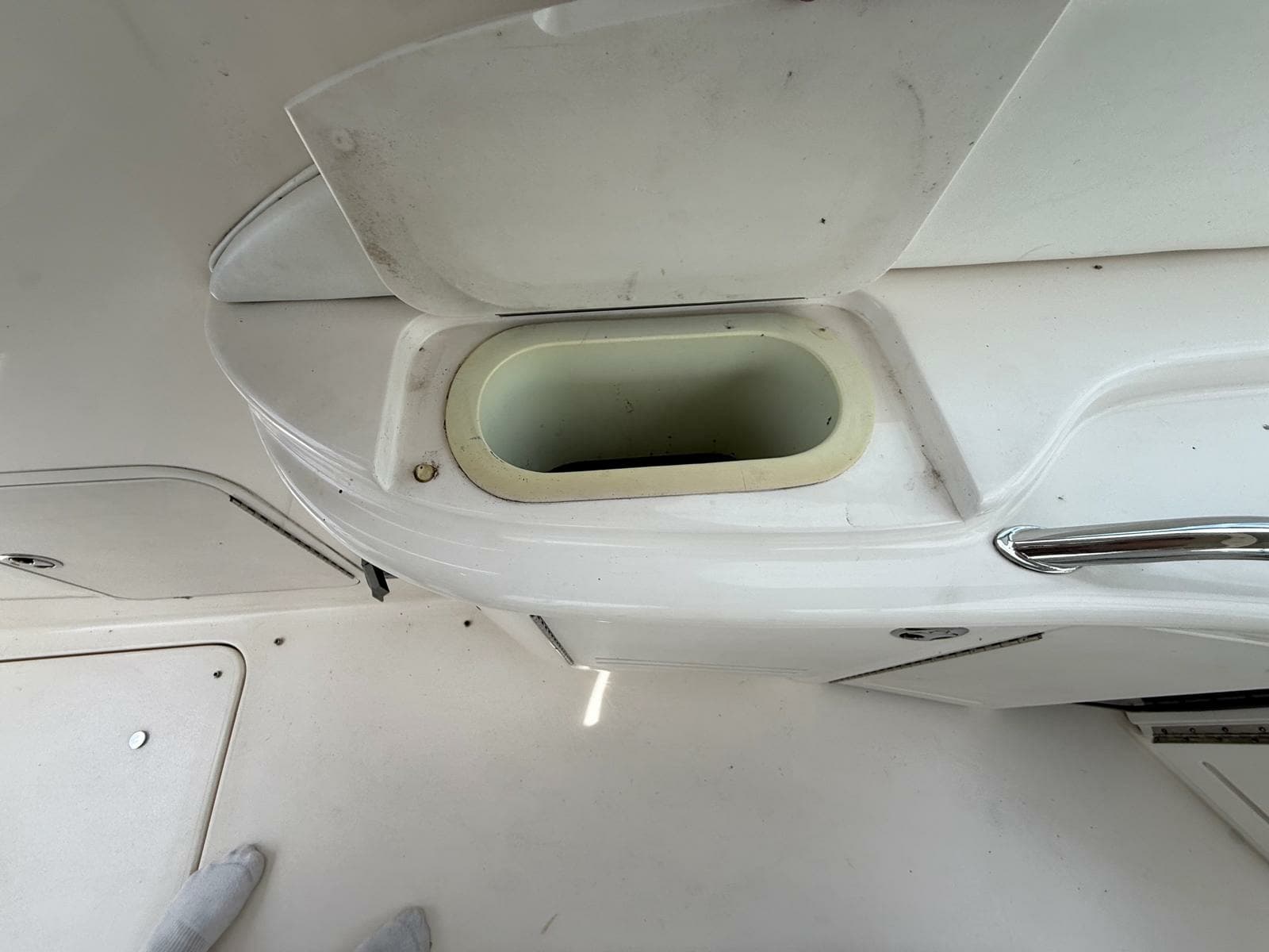 2002 Sea Ray 340 Sundancer - Photo 18
