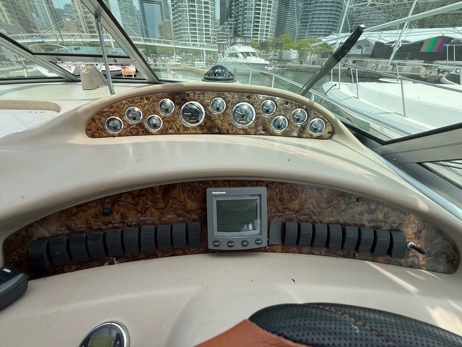 2002 Sea Ray 340 Sundancer - Photo 32