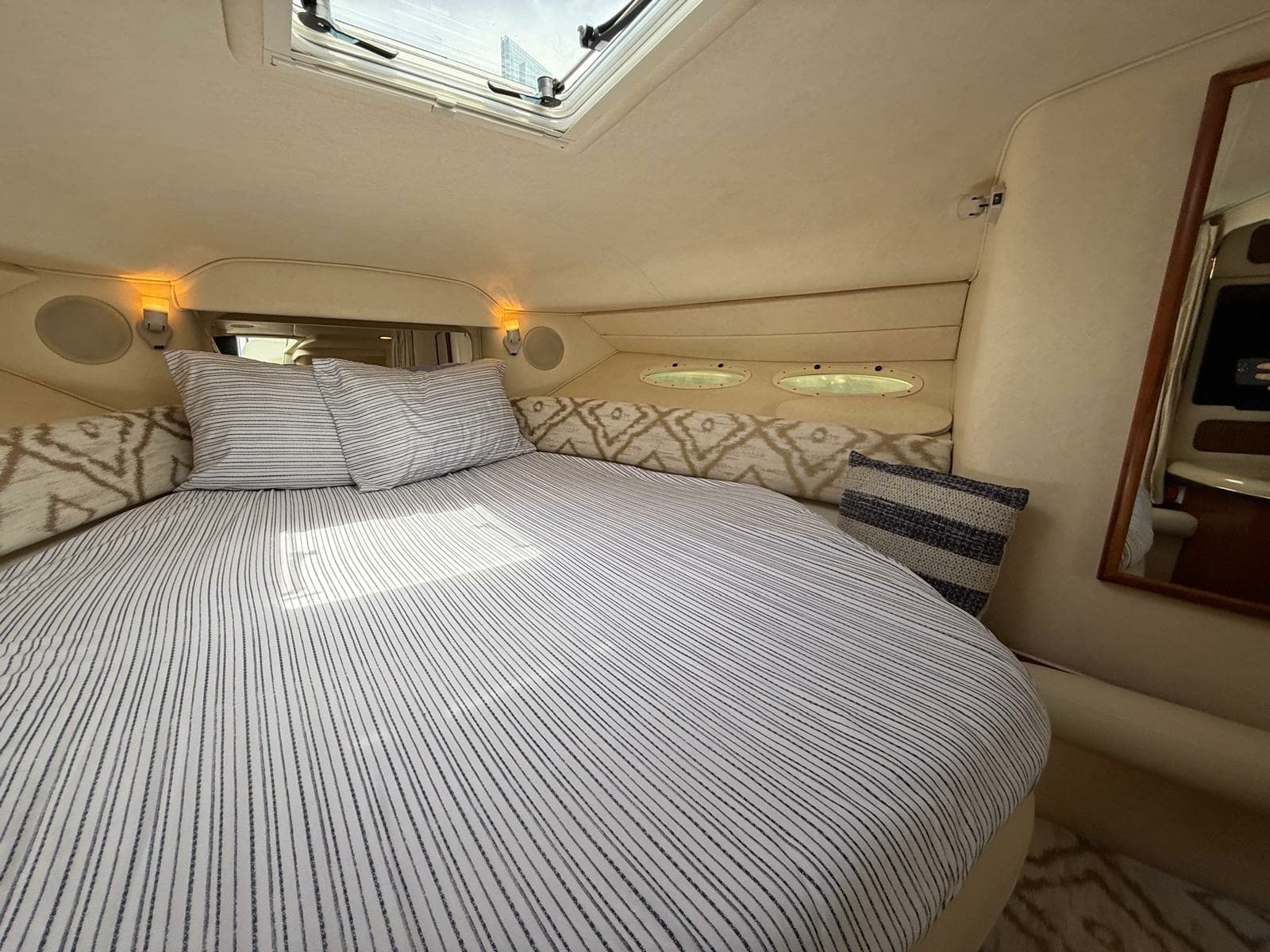 2002 Sea Ray 340 Sundancer - Photo 50
