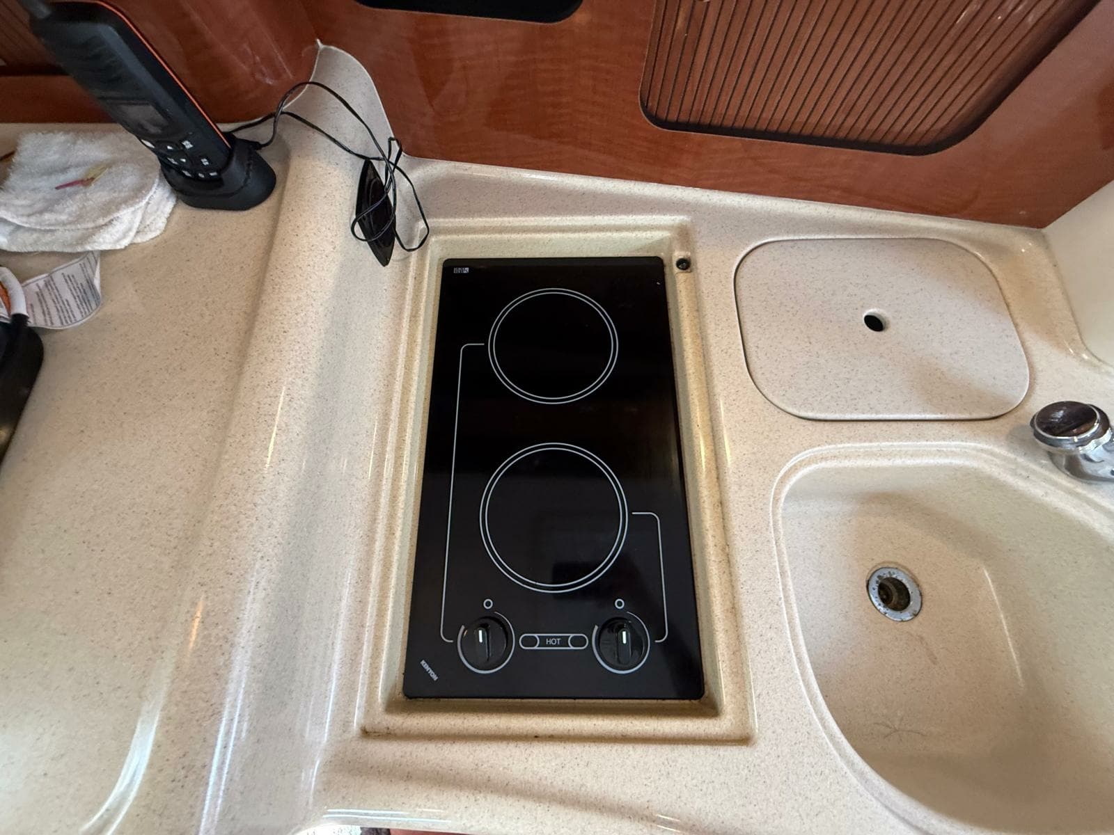 2002 Sea Ray 340 Sundancer - Photo 61