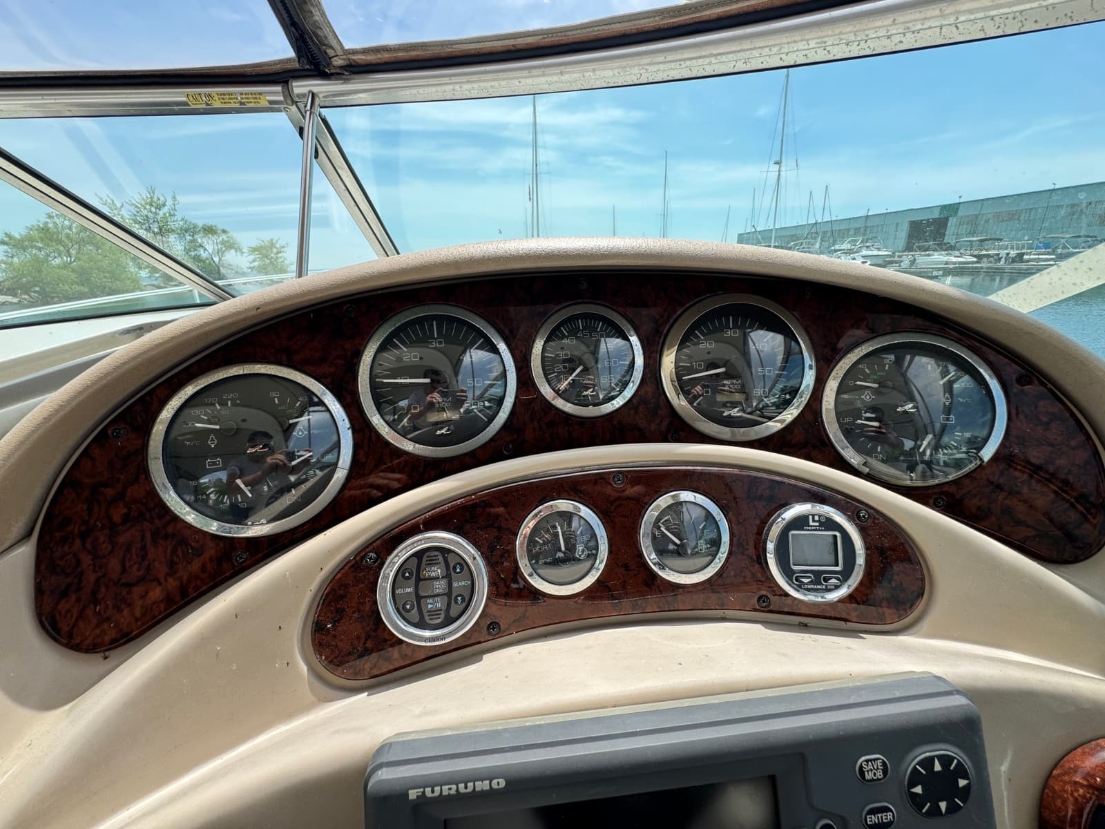 2001 Sea Ray 280 Sundancer - Photo 19