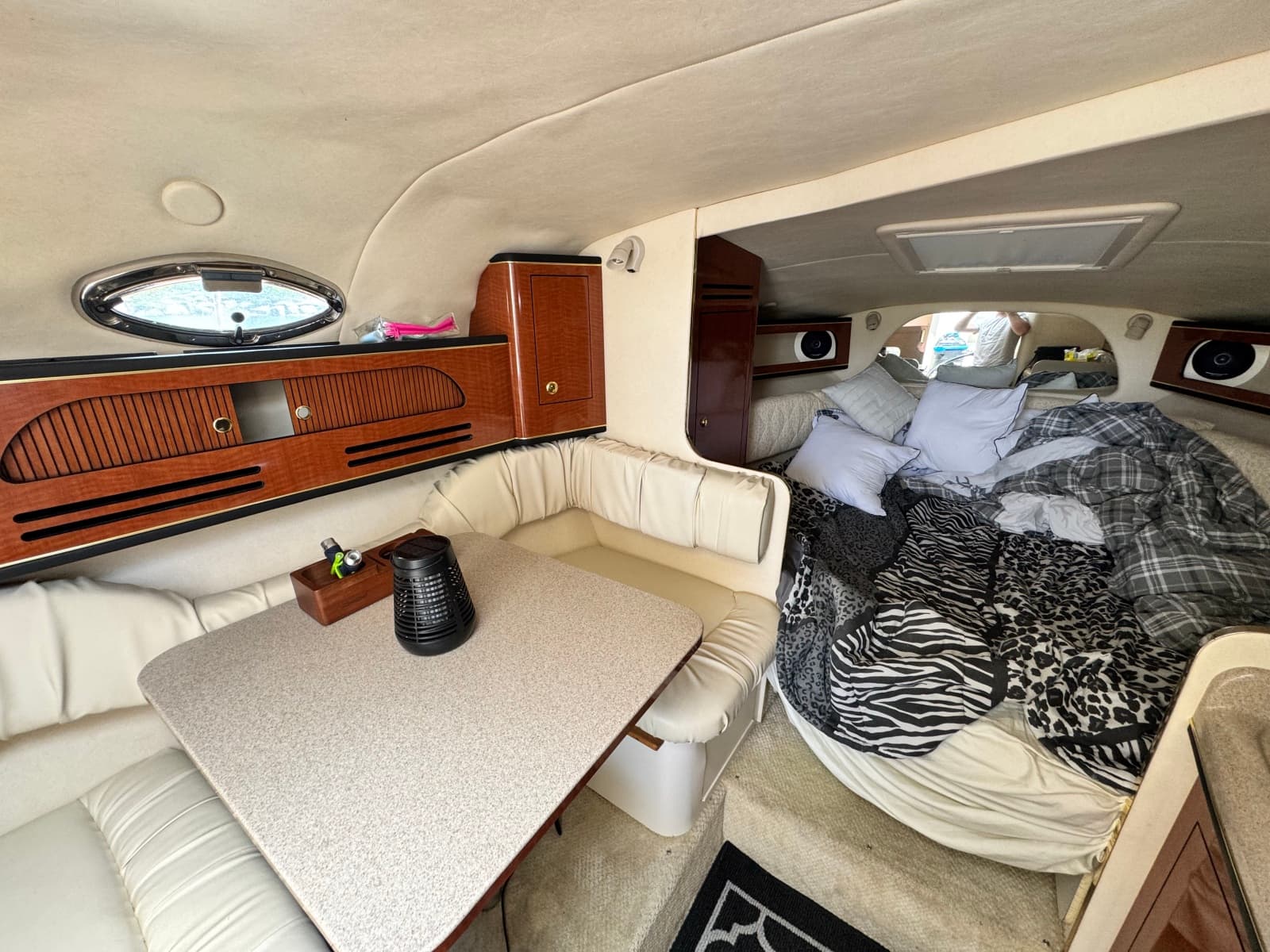 2001 Sea Ray 280 Sundancer - Photo 26