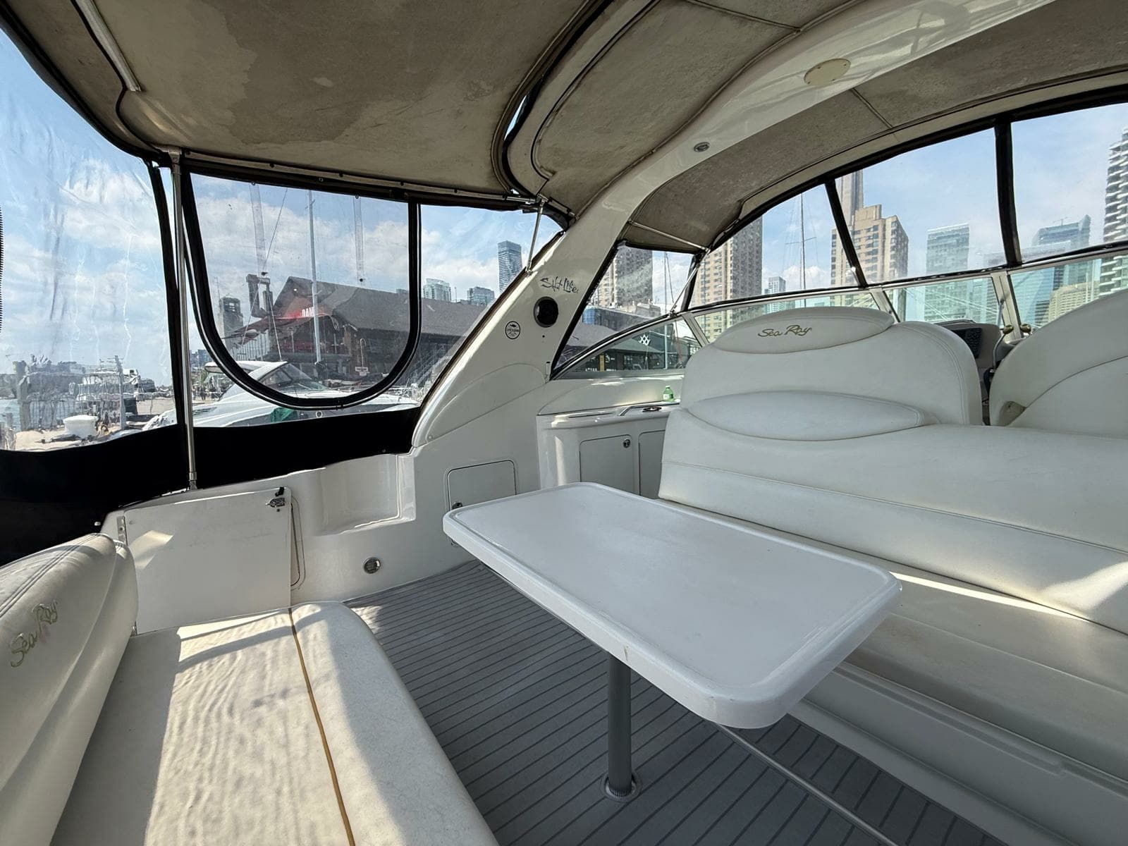 2002 Sea Ray 340 Sundancer - Photo 14