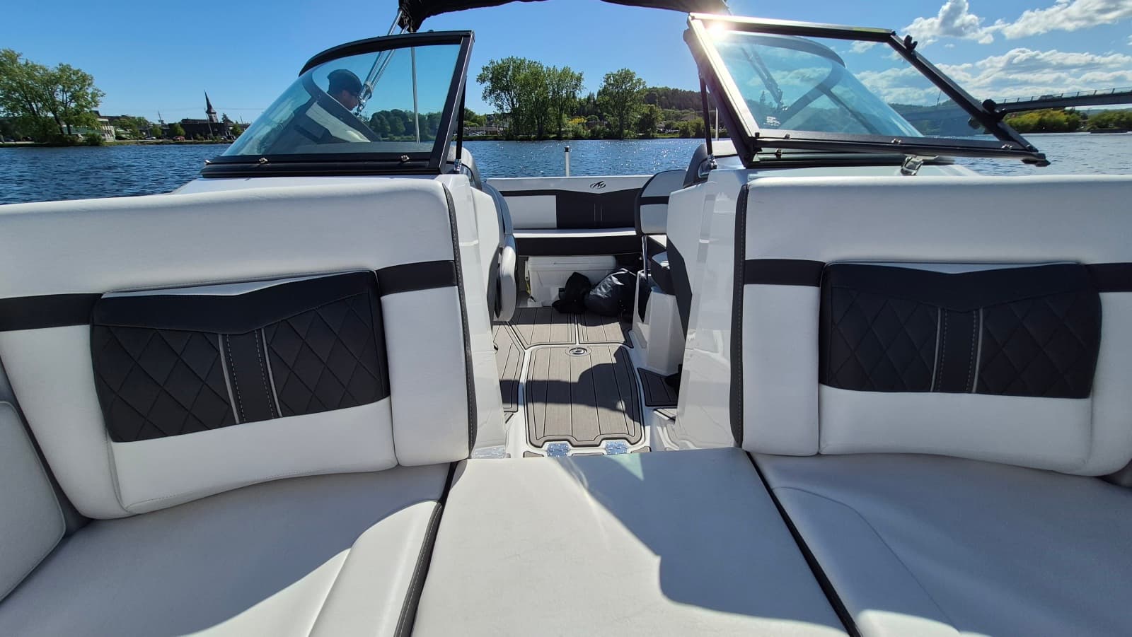 2022 Monterey M20 - Photo 27