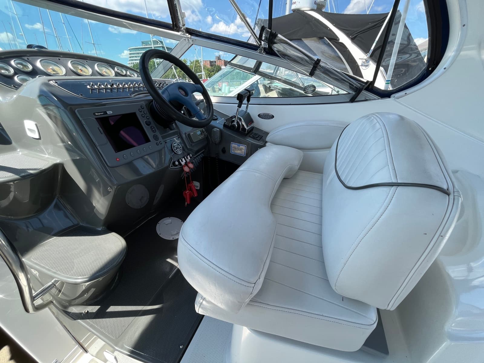 2005 Maxum 3100 SE - Photo 15