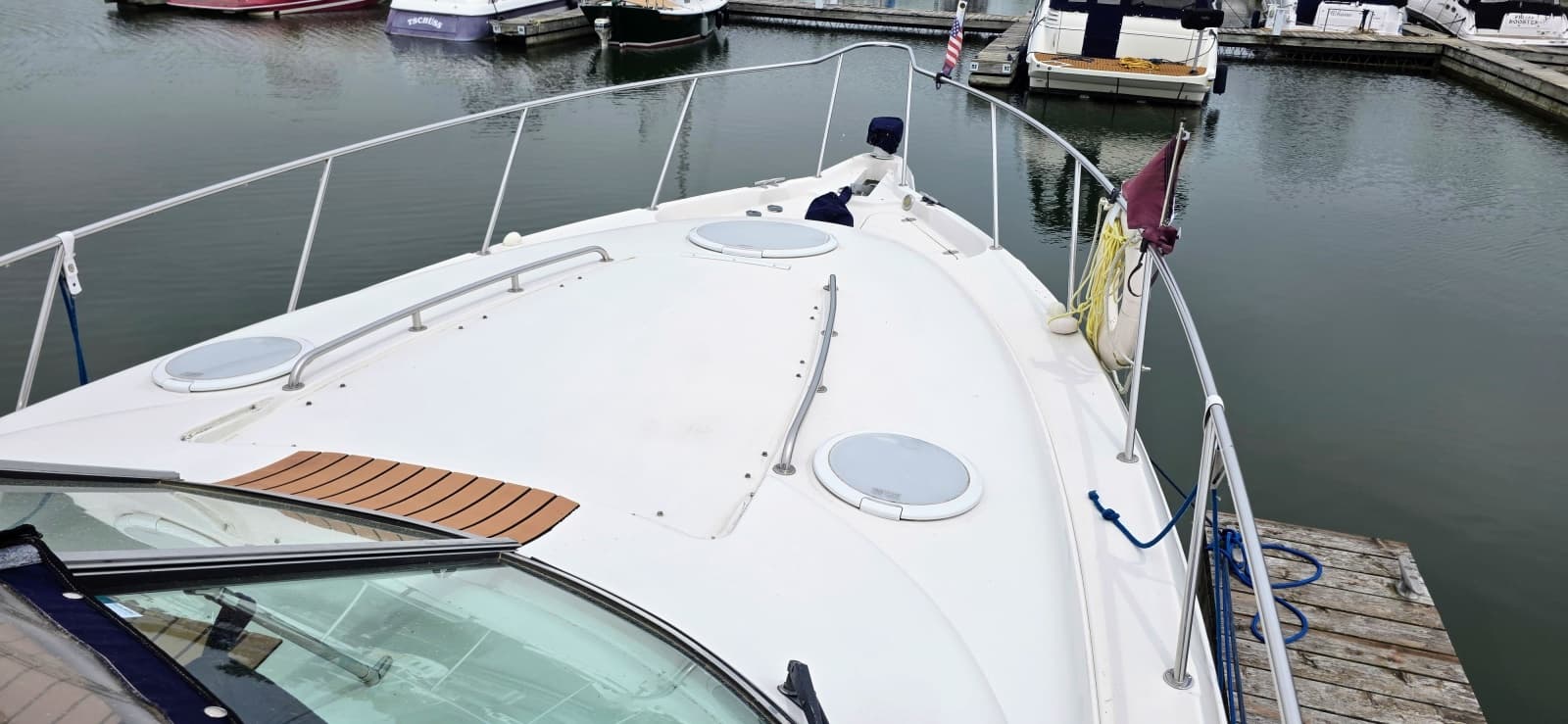 1999 Monterey 322 CR - Photo 4