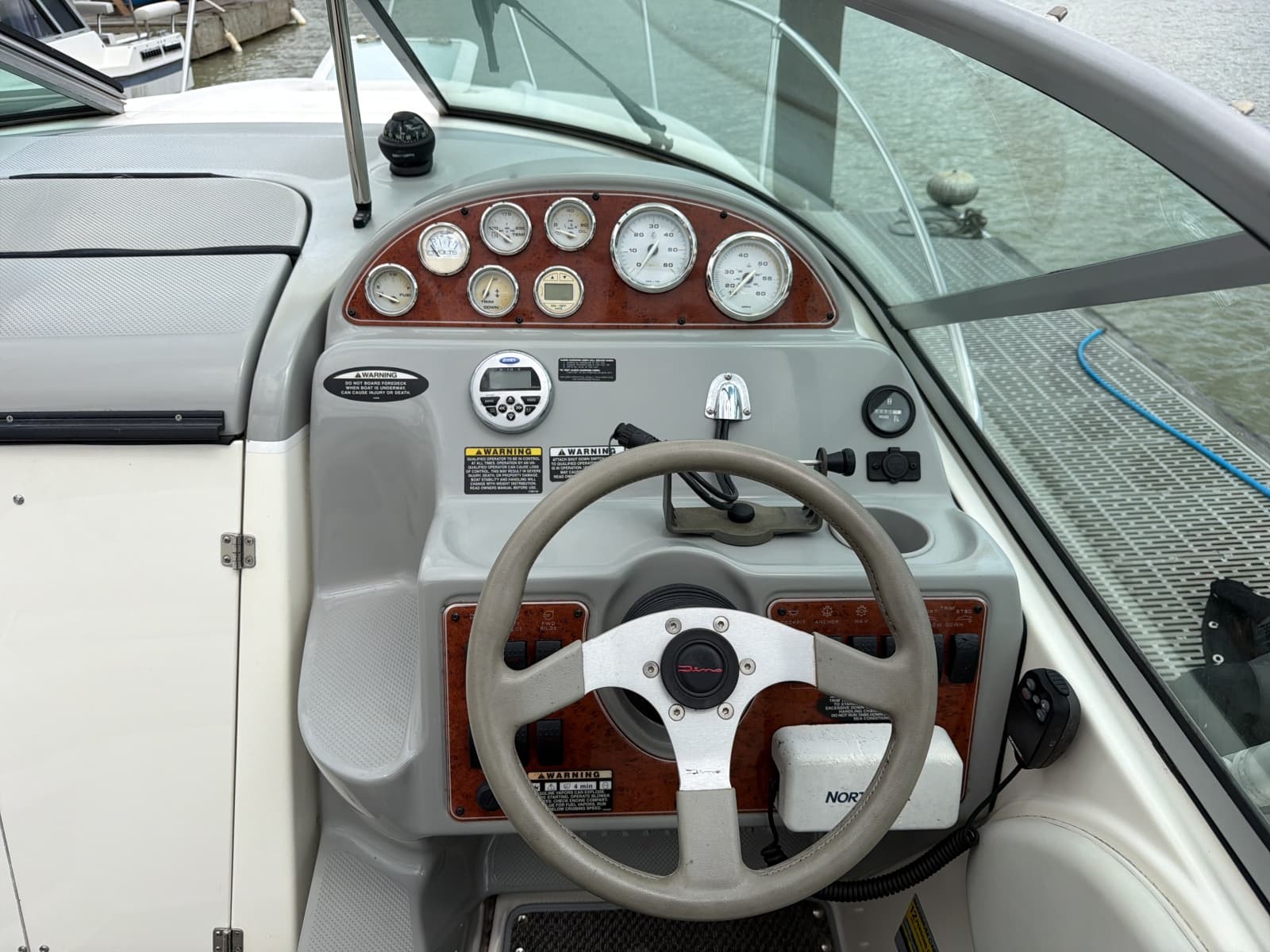 2007 Bayliner 245 - Photo 9