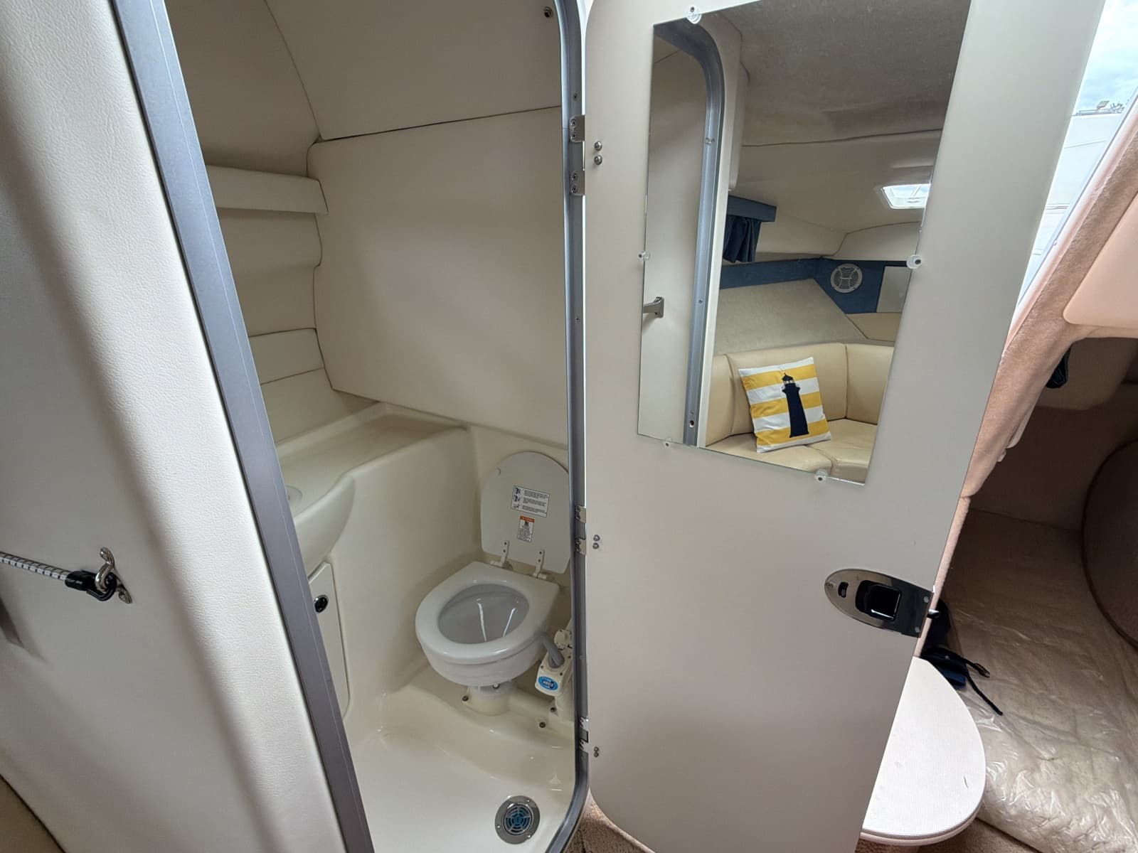 2007 Bayliner 245 - Photo 31
