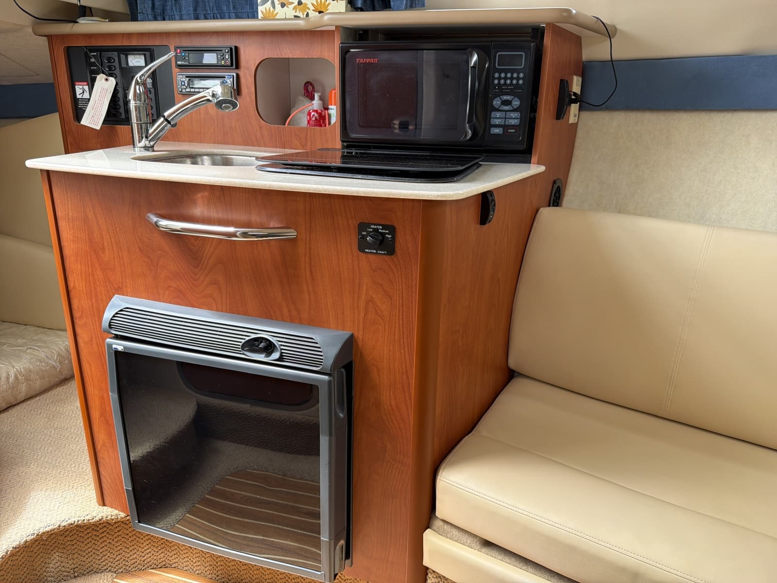 2007 Bayliner 245 - Photo 26