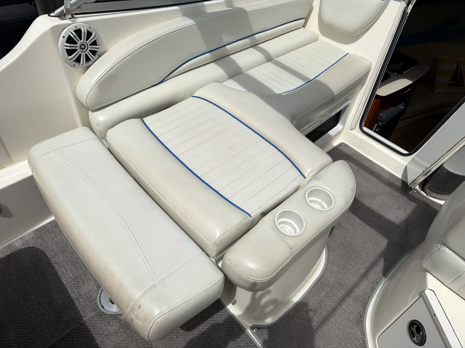 2007 Bayliner 245 - Photo 38