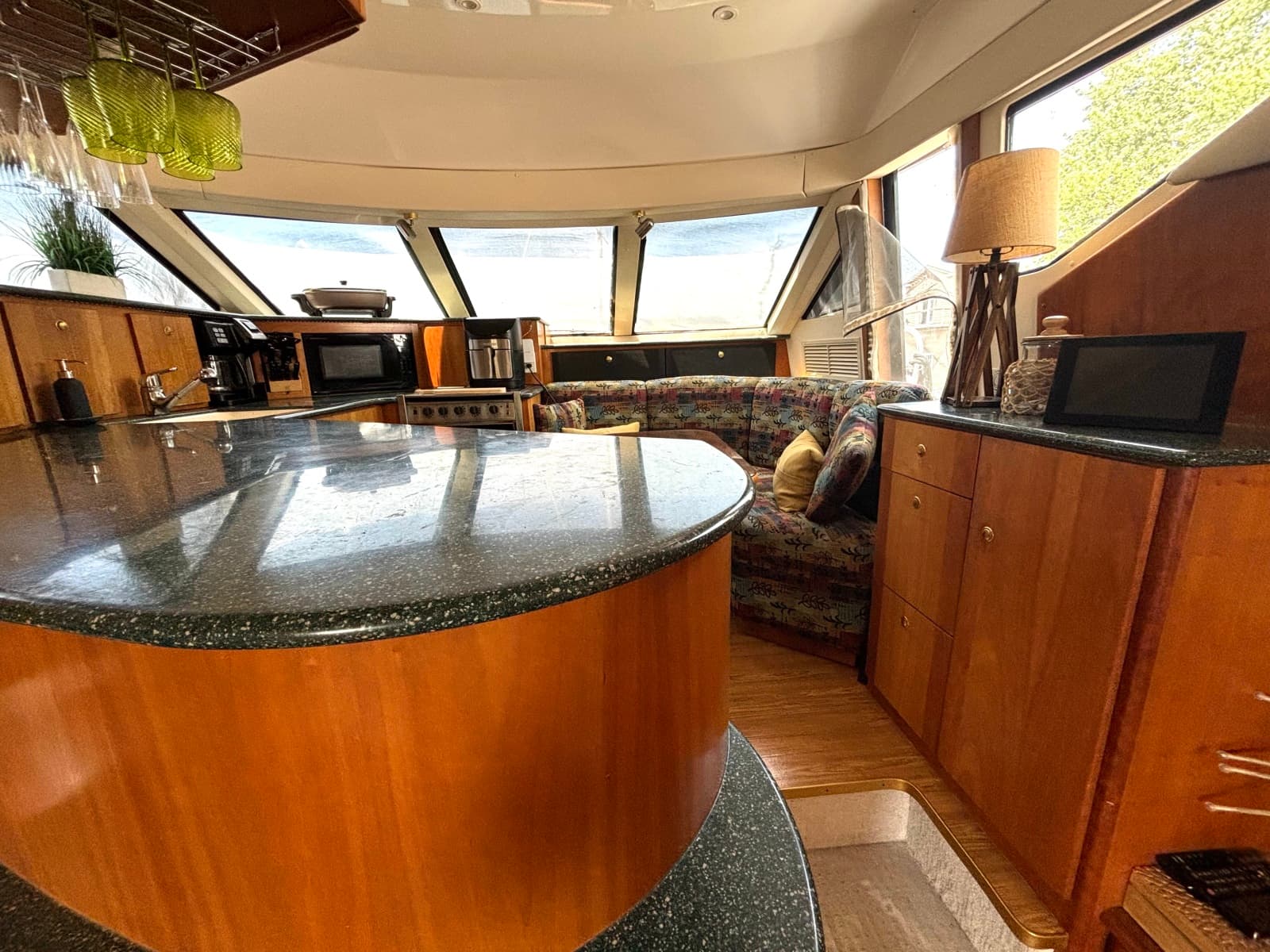 1999 Silverton 453 Motor Yacht - Photo 38