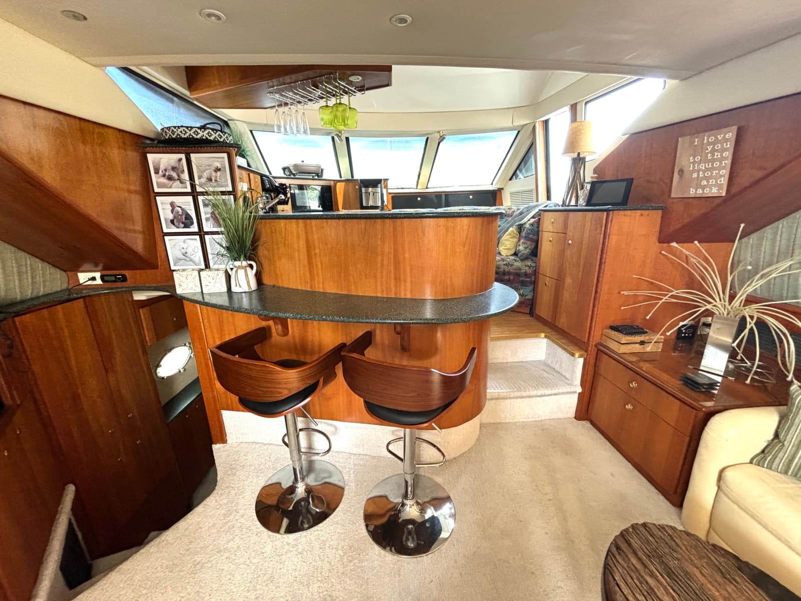 1999 Silverton 453 Motor Yacht - Photo 36