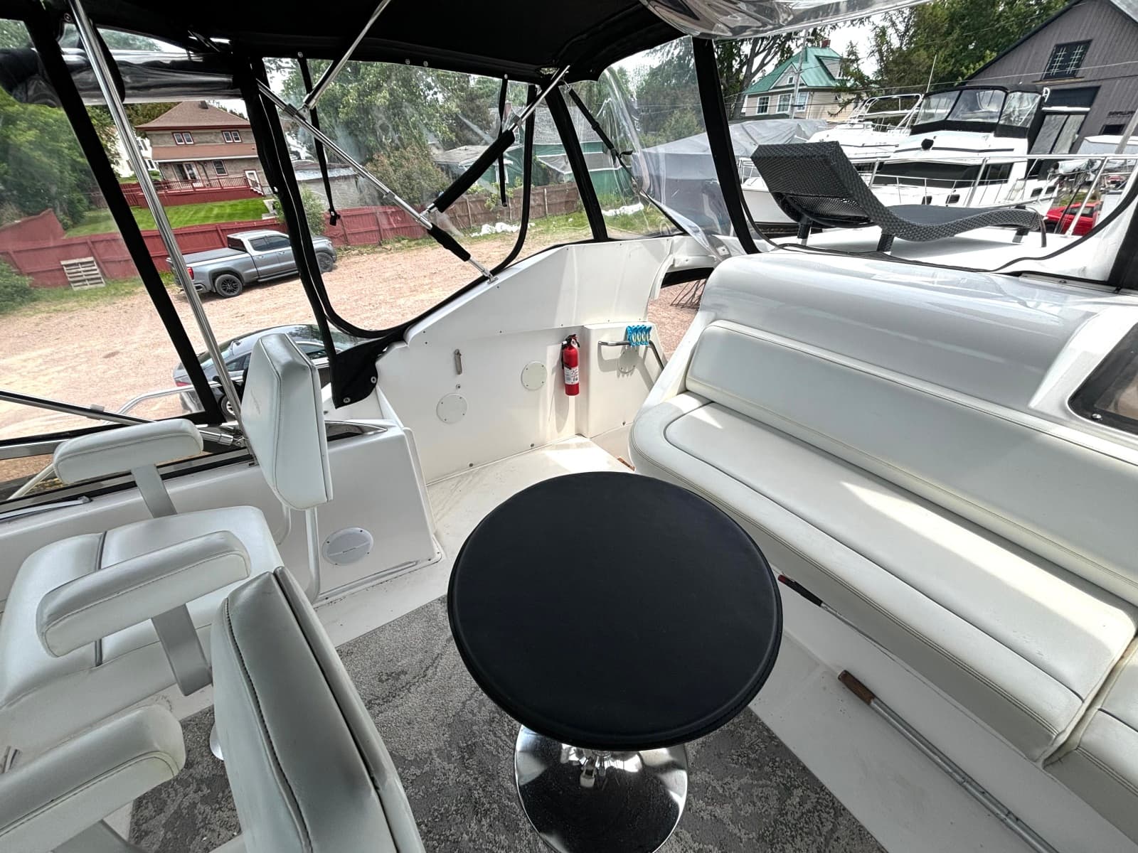 1999 Silverton 453 Motor Yacht - Photo 12