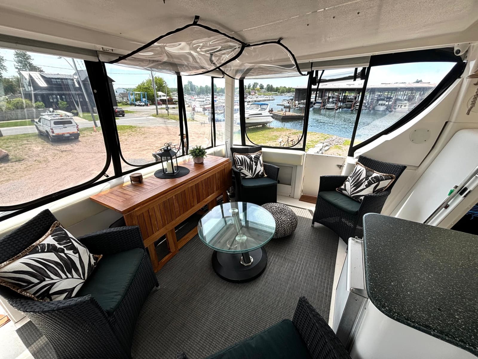 1999 Silverton 453 Motor Yacht - Photo 70