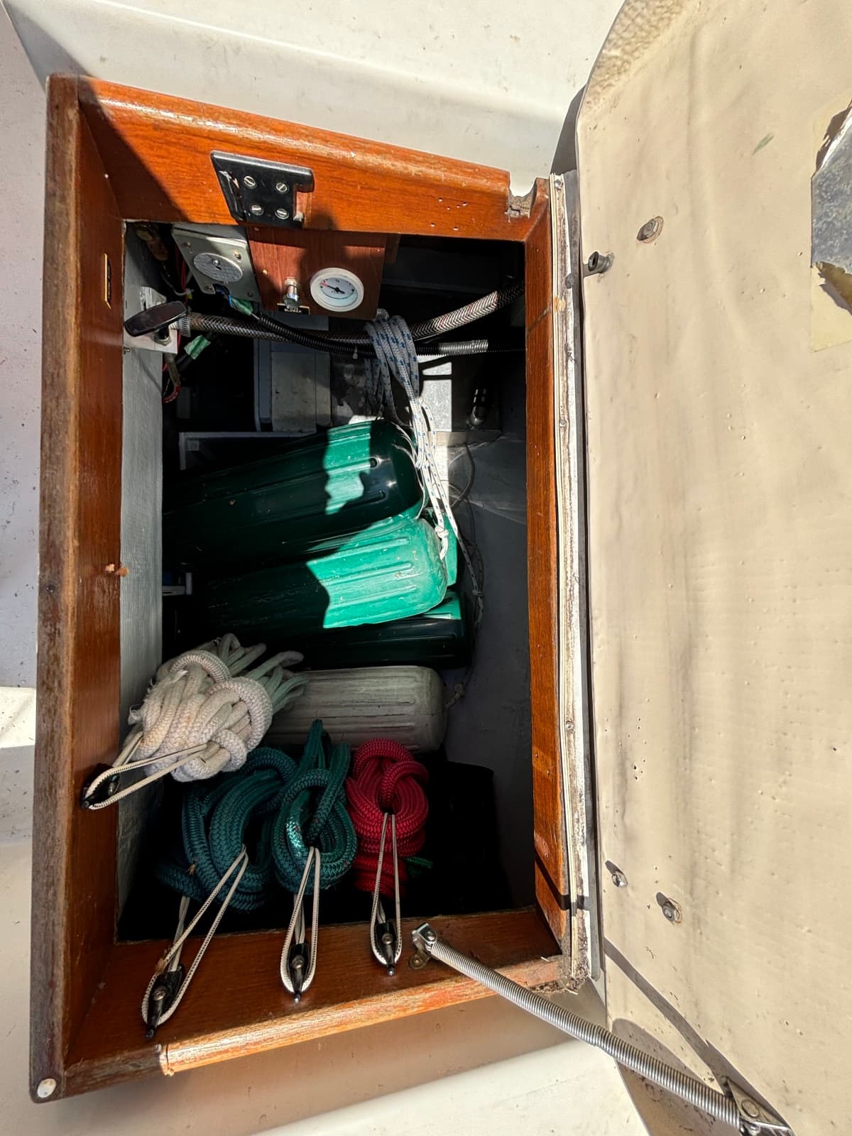 1985 Nonsuch 30 Ultra - Photo 30