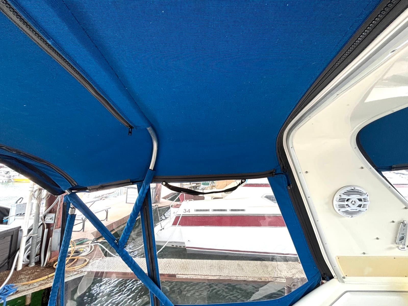 1991 Sea Ray 400 Express Cruiser - Photo 19