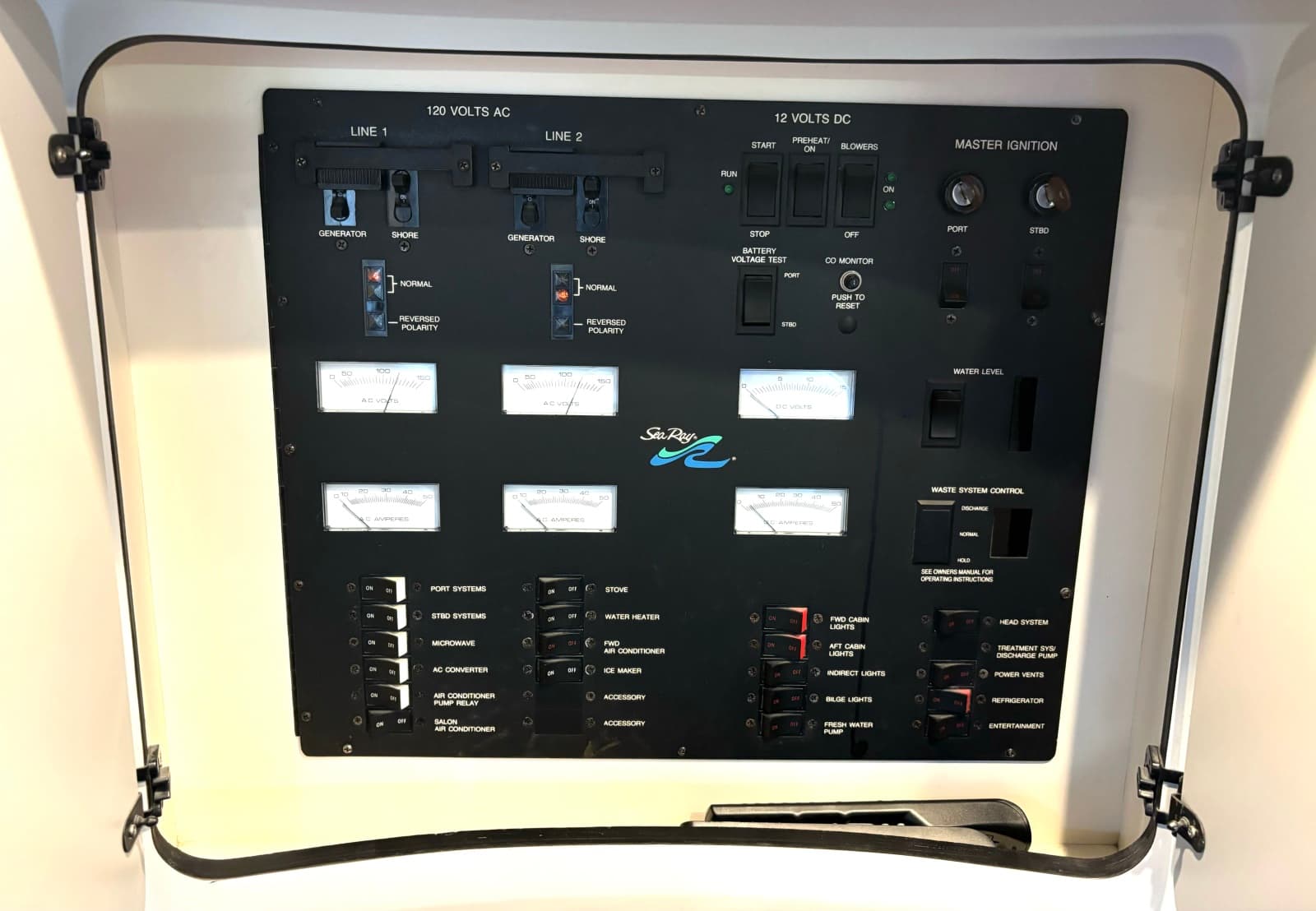 1991 Sea Ray 400 Express Cruiser - Photo 46