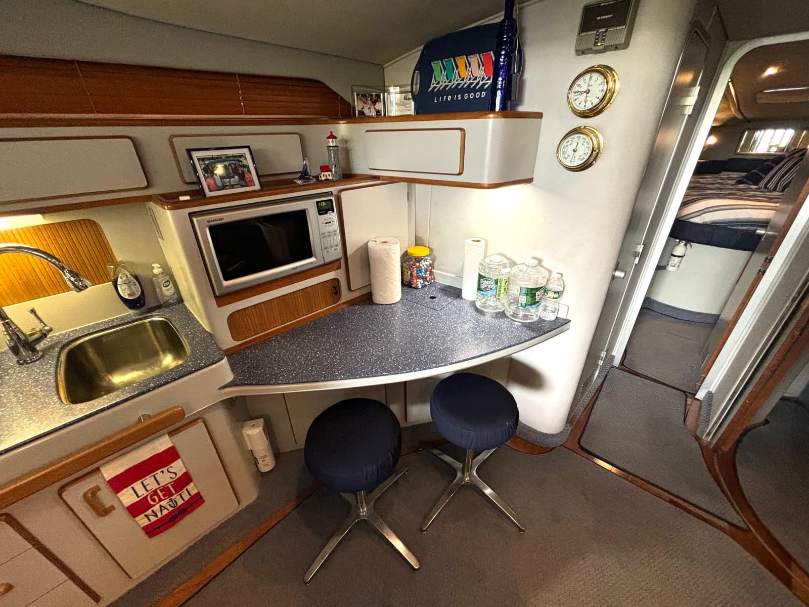 1991 Sea Ray 400 Express Cruiser - Photo 31