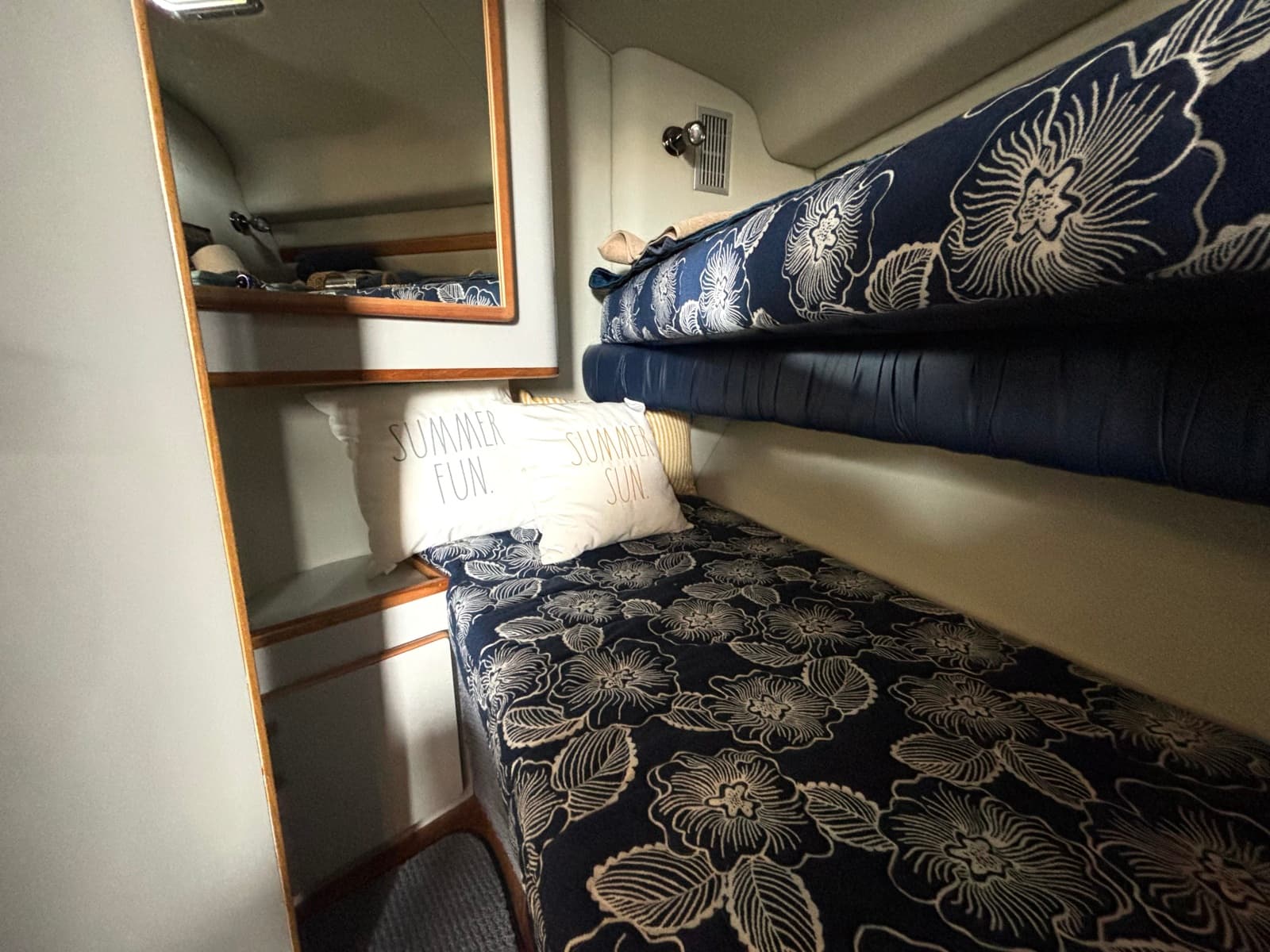 1991 Sea Ray 400 Express Cruiser - Photo 40