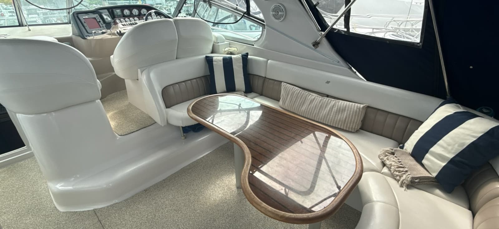 2005 Four Winns 378 Vista - Photo 15