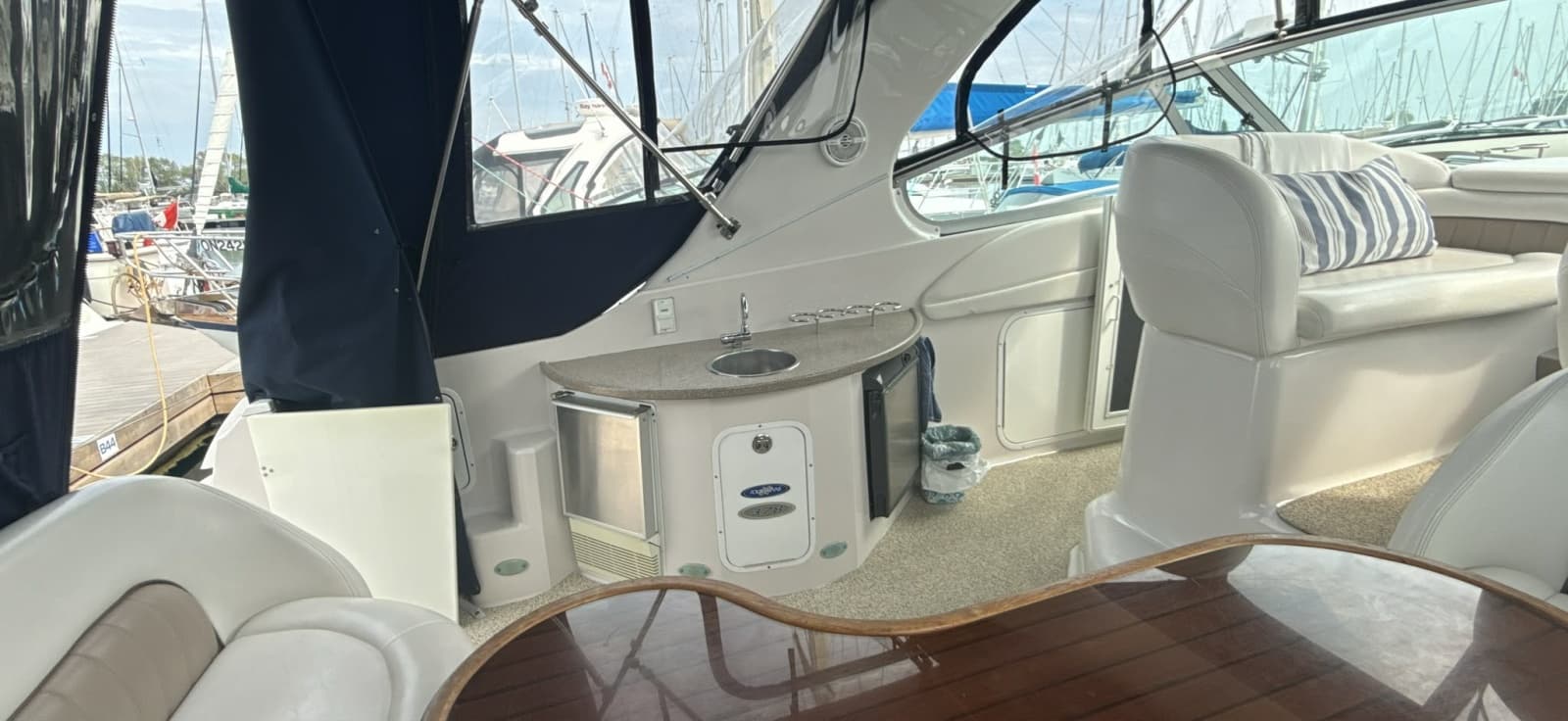 2005 Four Winns 378 Vista - Photo 19