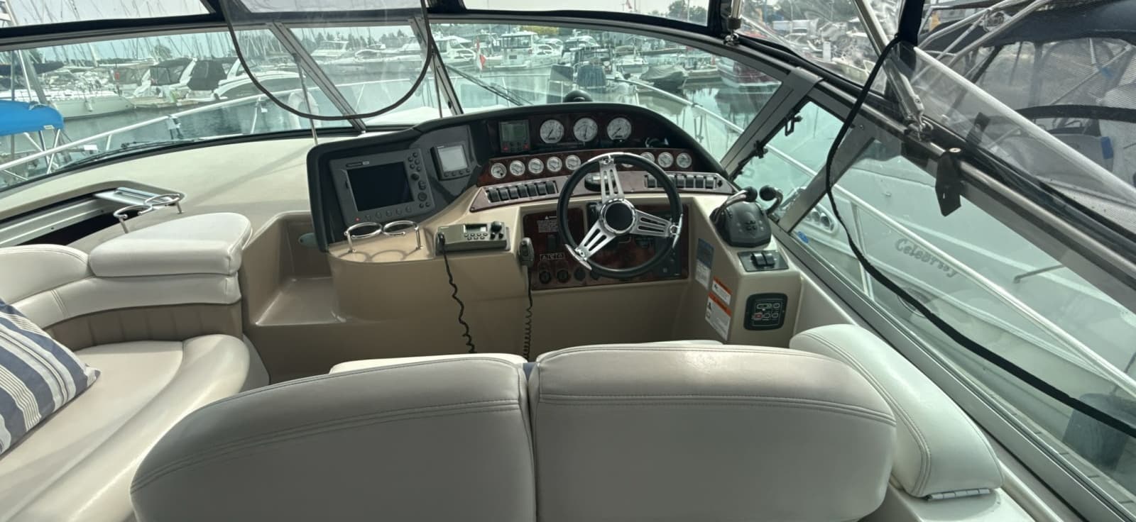 2005 Four Winns 378 Vista - Photo 30
